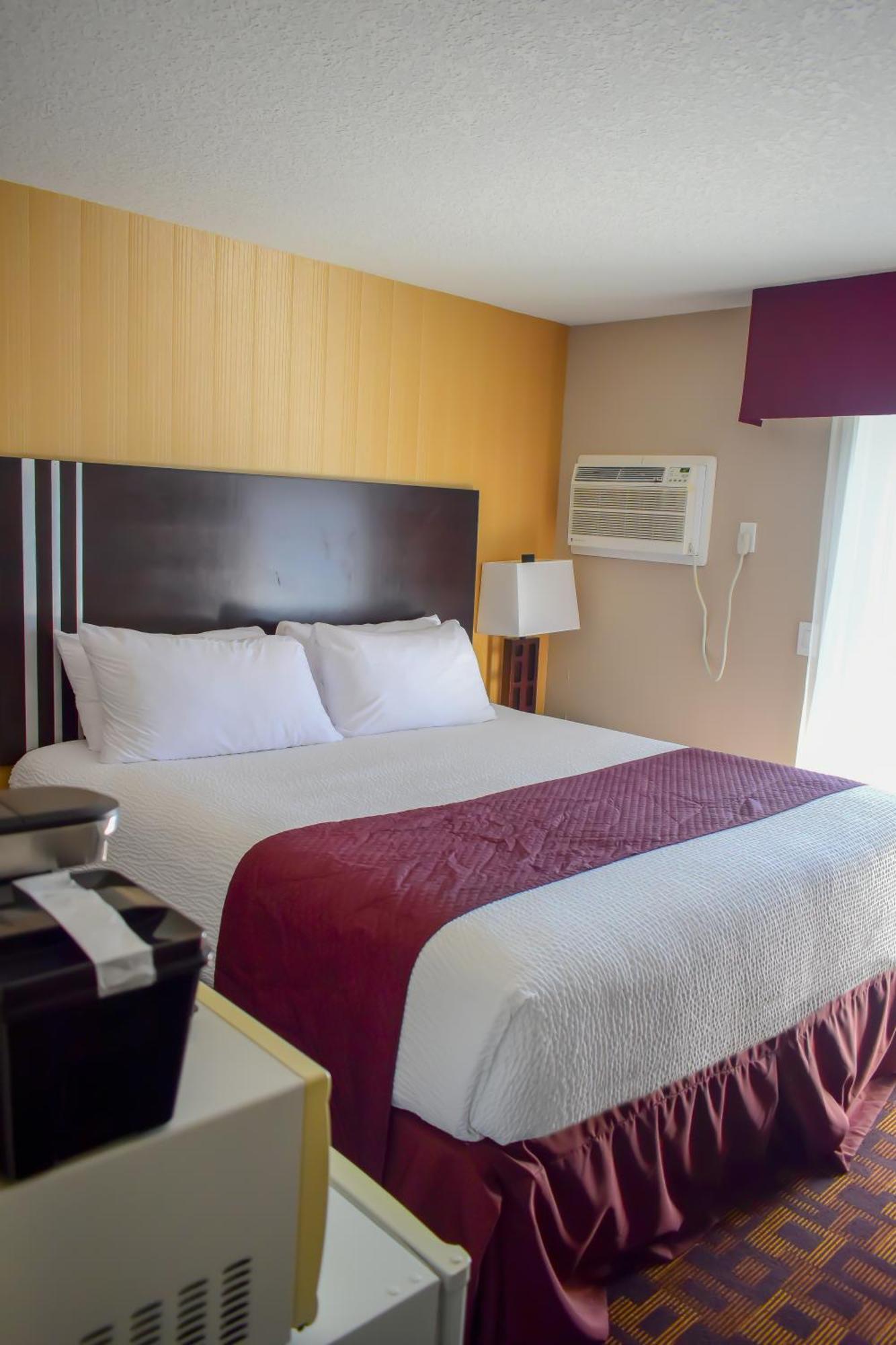 Days By Wyndham Sylvan Sylvan Lake