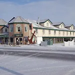 Lost Harbour Inn